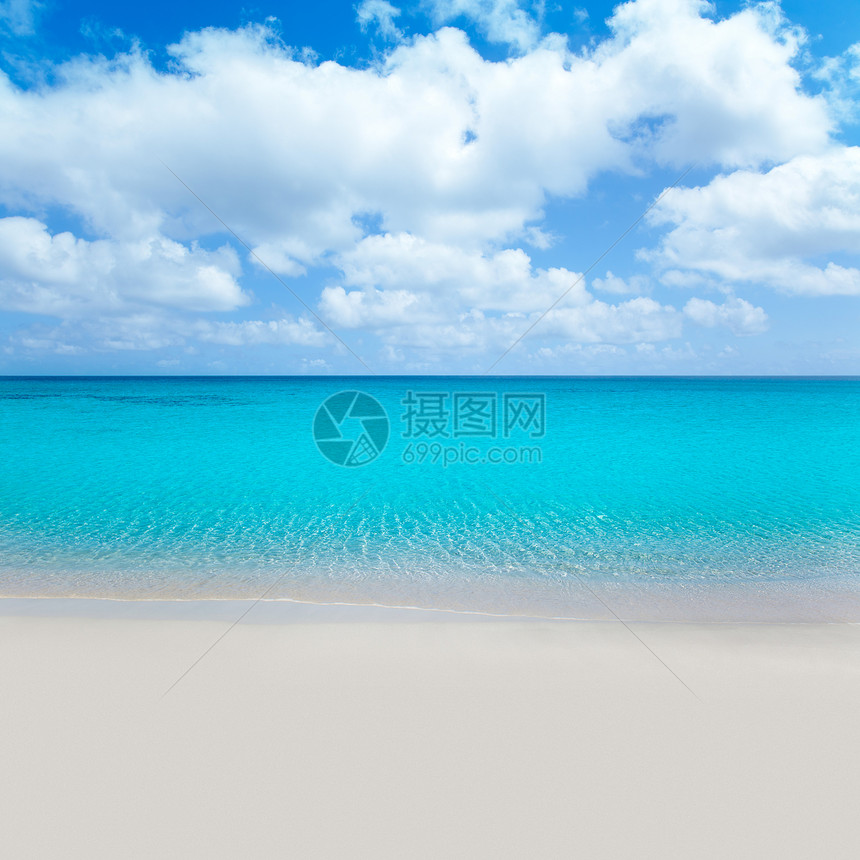 热带热带沙滩 有白沙和绿松石瓦特地标阳光岛屿天空天堂放松太阳场景蓝色海浪图片