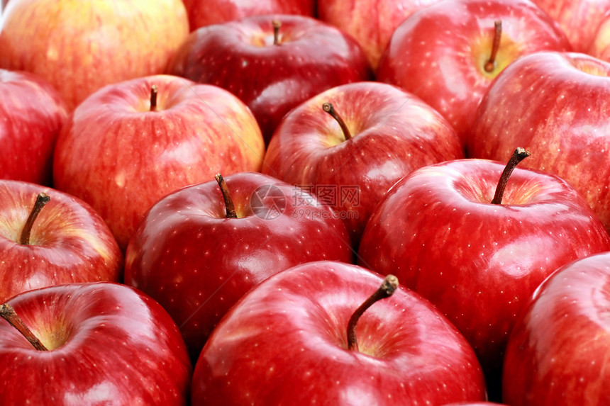 苹果小吃红色叶子诱惑水果饮食绿色白色团体节食图片