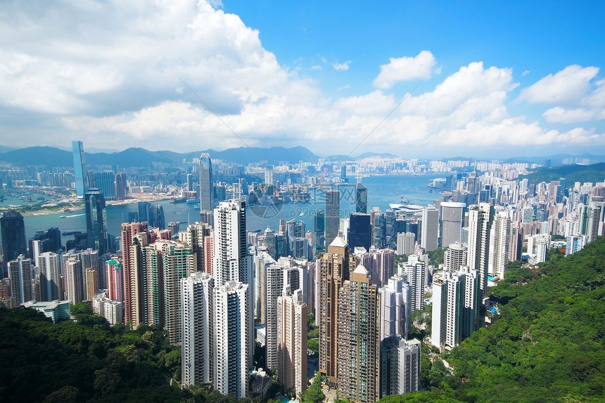 来自维多利亚峰的香港天际景观港口爬坡顶峰全景商业建筑物城市场景办公室图片