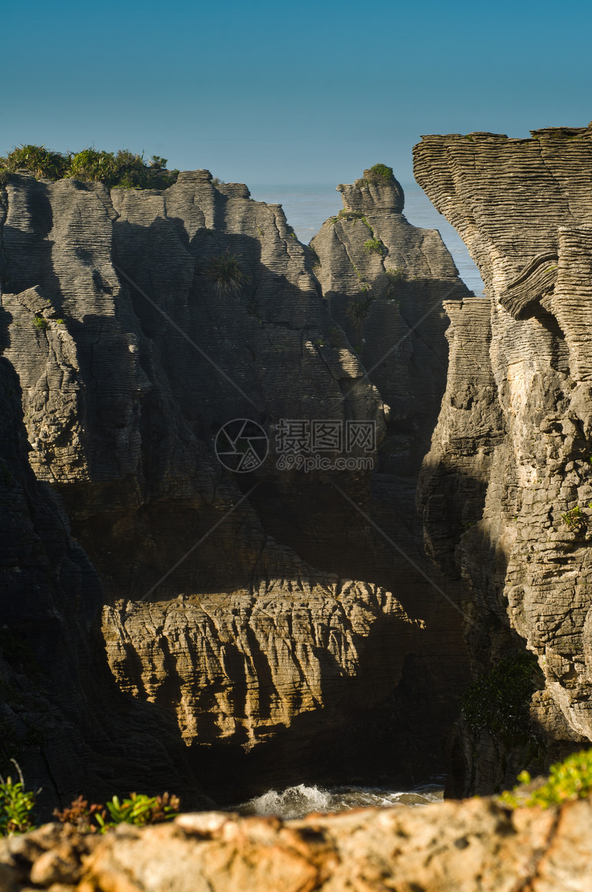 Punakaiki 煎饼摇滚 新西兰海岸线干旱饼子多层海岸侵蚀棕色旅游地质学气候图片