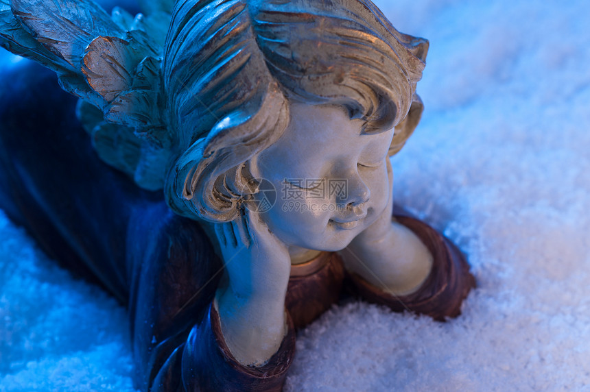 雪中的天使白色天堂微笑金子女孩角毛天空蓝色翅膀数字图片
