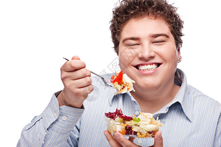 胖胖吃妹有新鲜沙拉的胖胖男人饮食食物展示重量白色微笑男性背景