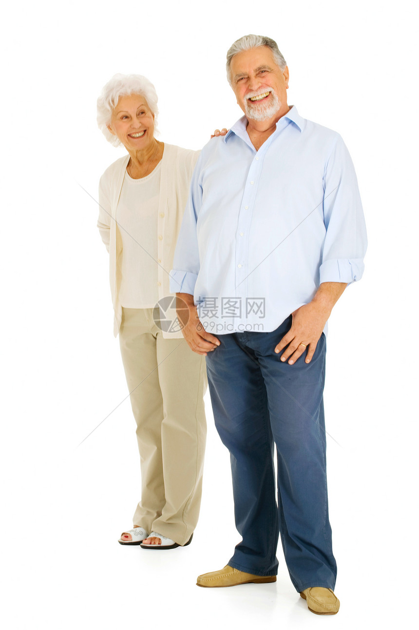 微笑的老年夫妇白色夫妻女士幸福男人胡须牛仔裤成年人休闲装图片