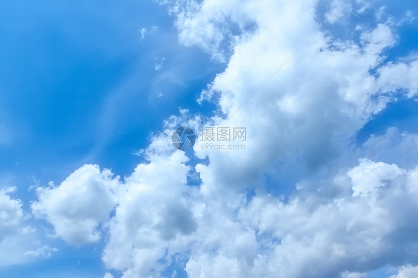 蓝蓝天空环境天蓝色自由气象云景阳光天际季节臭氧场景图片