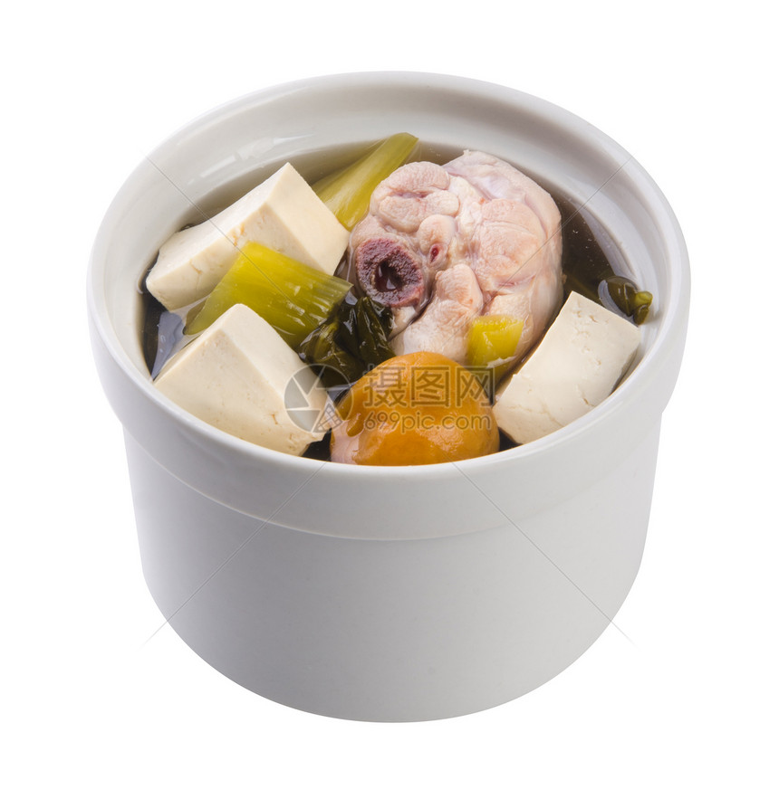 鸡肉汤和香草汤 在锅 中国食品风格用餐午餐沙锅装饰品猪肉萝卜烹饪土豆饮食草本植物图片