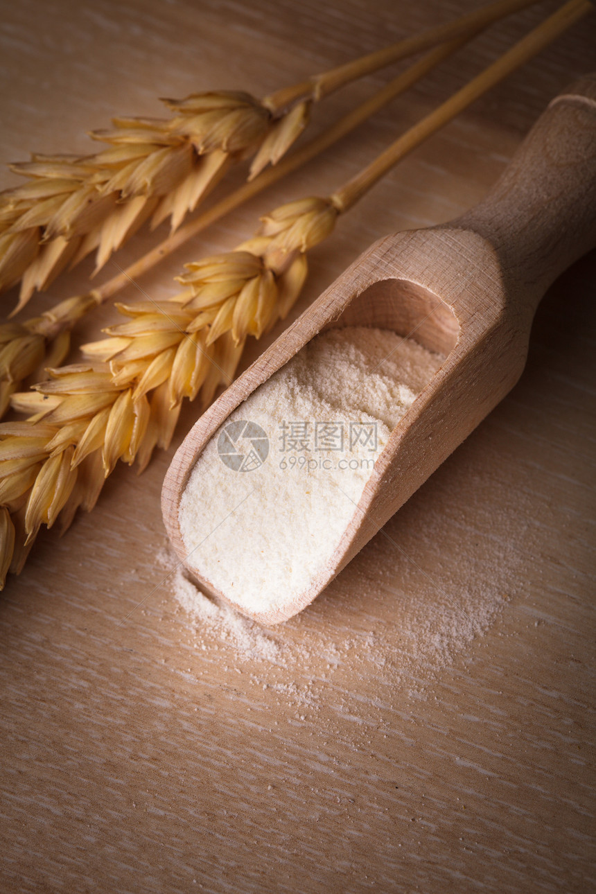 用勺子煮饭乡村种子棕色谷物面粉农场面包小麦收成烹饪图片