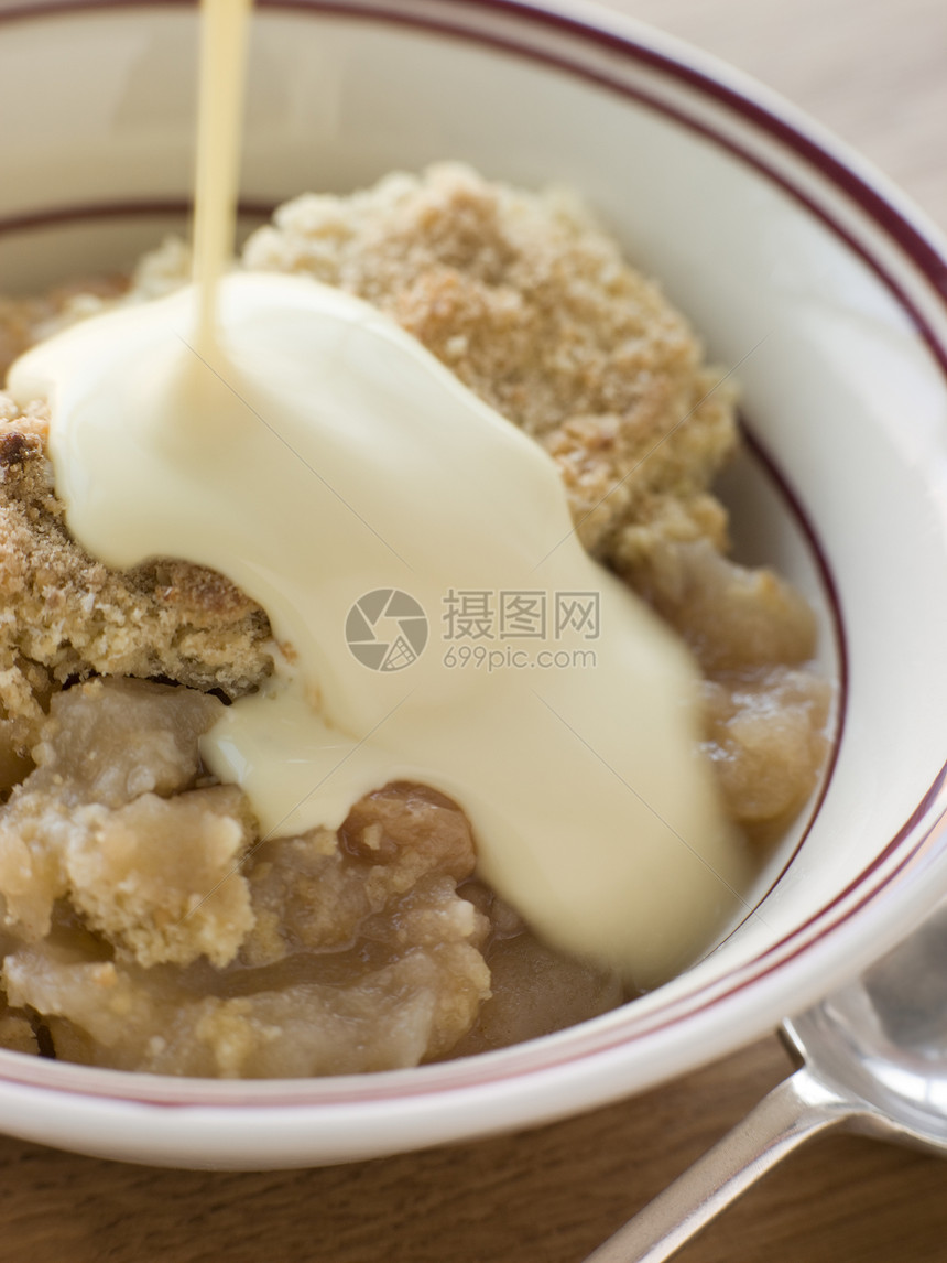 苹果杯和果冻碗烹饪甜点刀具干果勺子食物糖果厨艺用具餐具图片