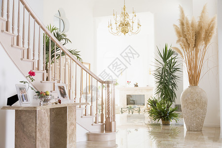 弧形楼梯时髦的生活室内设计高清图片