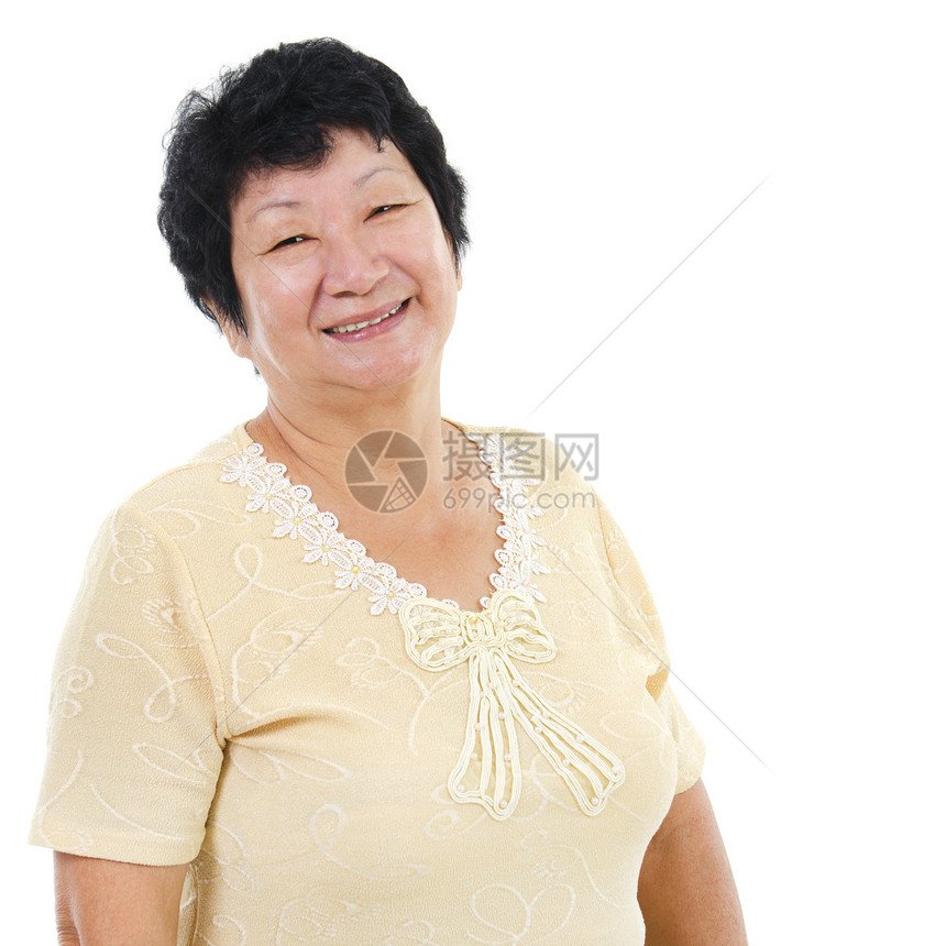亚裔高级女性保健头发女士快乐成人老年退休卫生祖母母亲图片