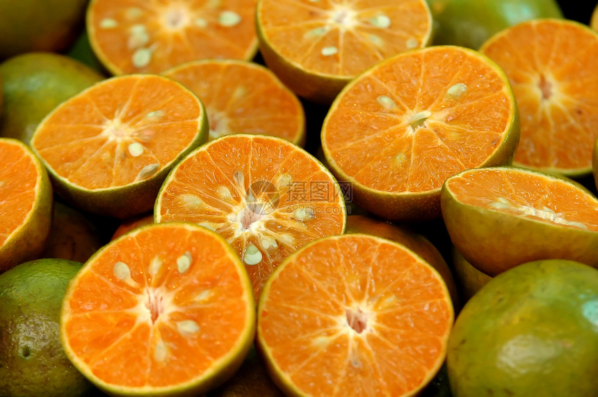 新鲜橙色橙子甜点水果绿色肉质圆圈饮食果汁营养食物图片