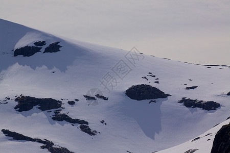 雪坡山峰大豆胜地岩石旅游全景风景山脉高清图片