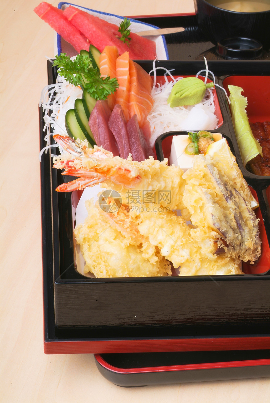 日本本托午餐套餐餐厅海鲜文化蔬菜食物叶子盒子美味美食海藻图片