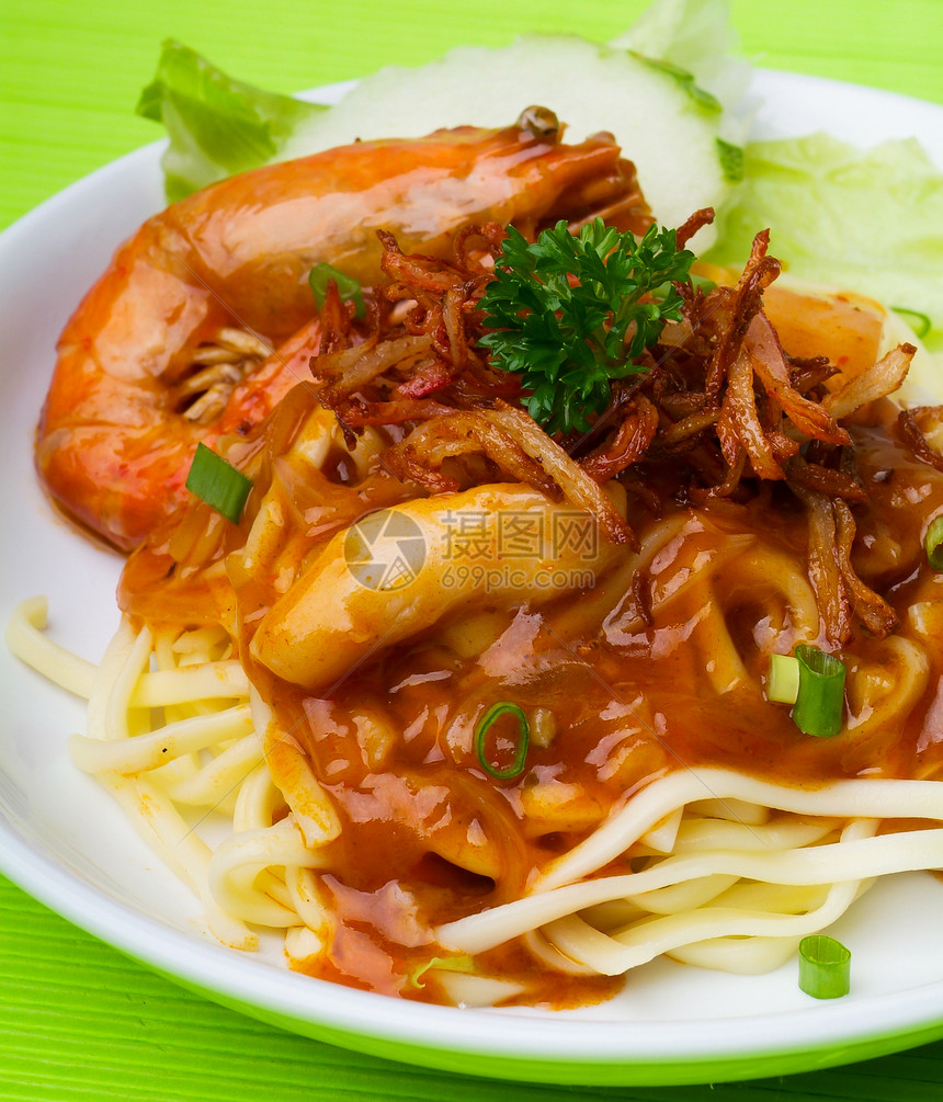 面粉 面食虾和番茄酱筷子饮食美食面条贝类小吃海鲜食物洋葱午餐图片
