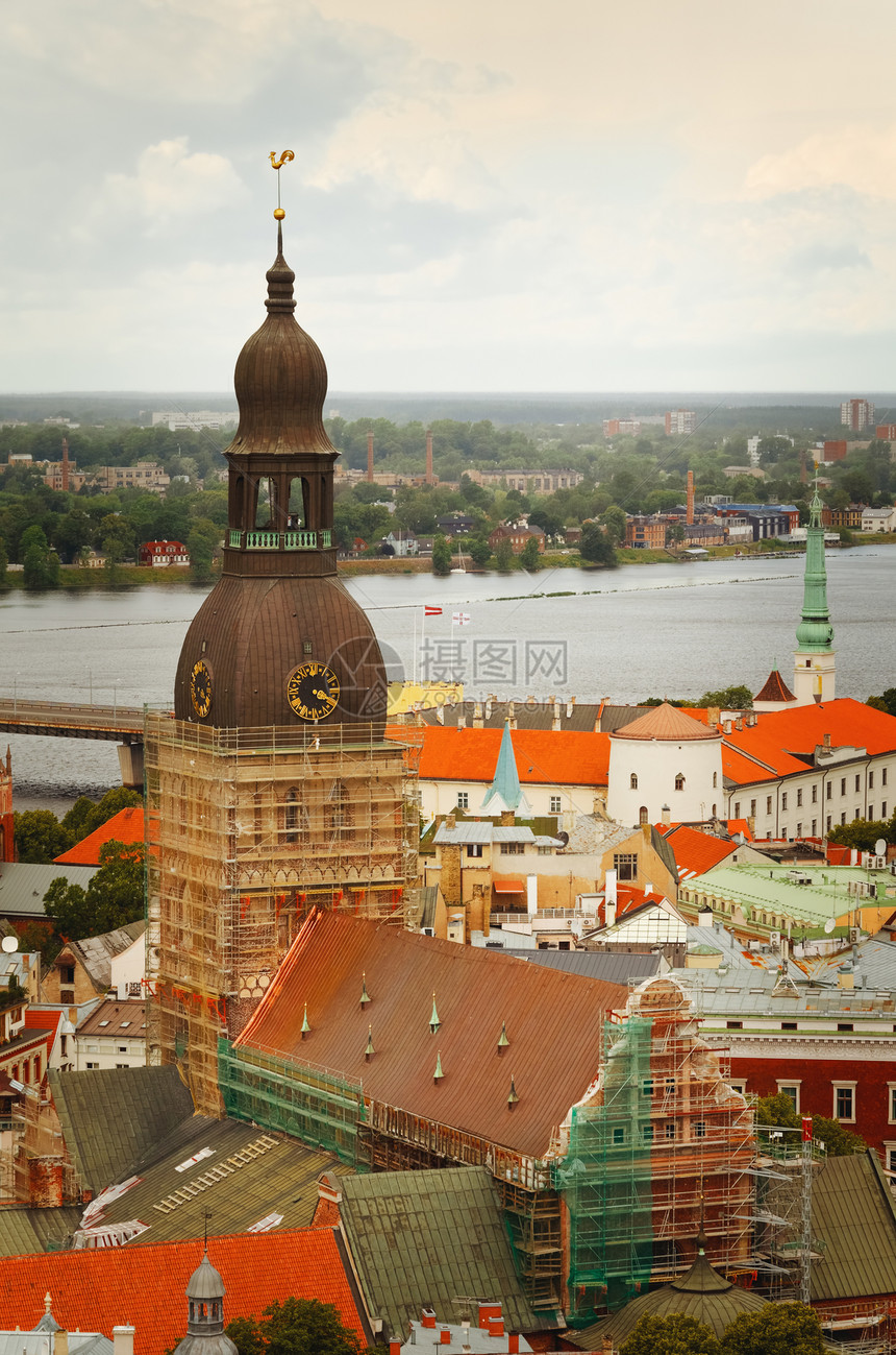 拉脱维亚里加旅游脚手架历史性天际大教堂首都鸟瞰图地平线圆顶旅行图片