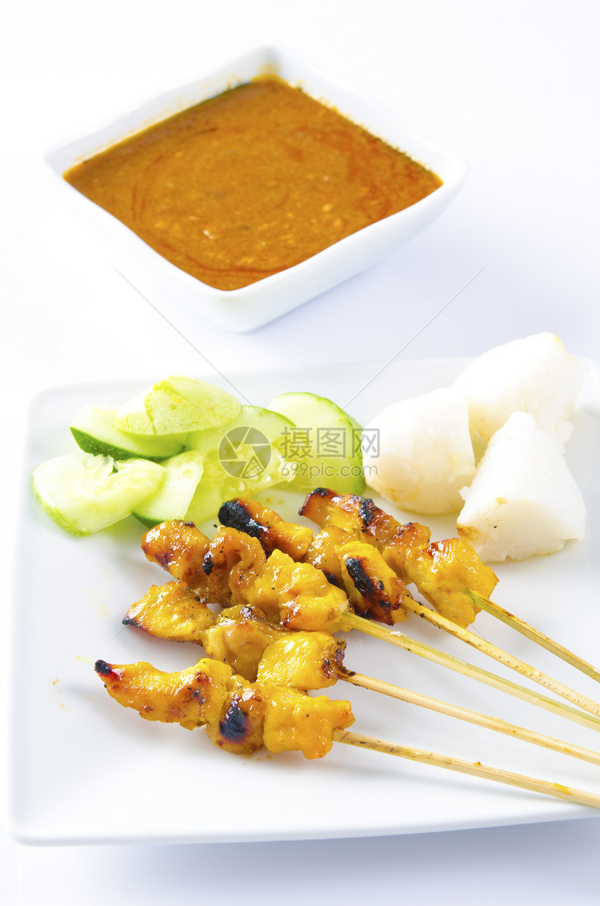 山鸡Satay白色沙拉食物传统花生照片水平沙爹烤串图片