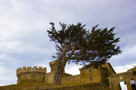 意大利托斯卡纳 波普隆尼亚堡垒高清图片