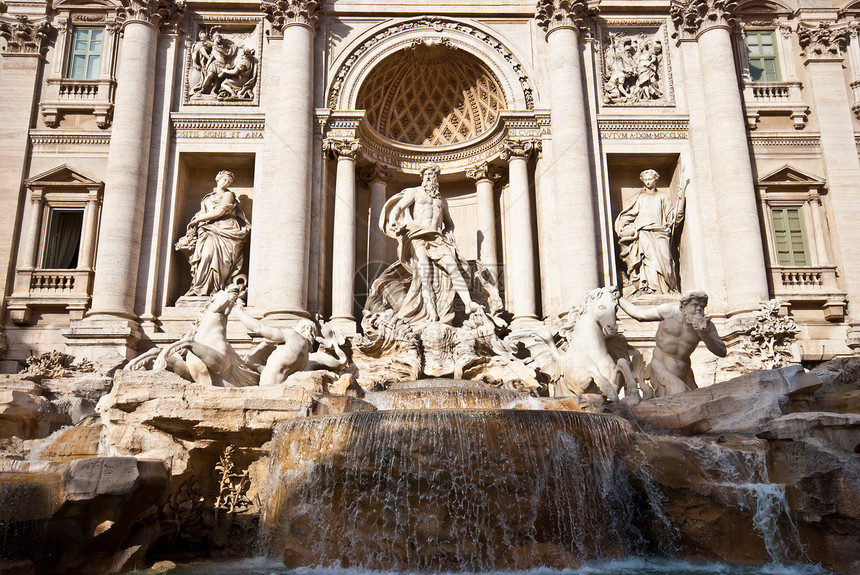 丰塔纳迪特雷维海王星建筑风格石头喷泉雕像旅行旅游雕塑建筑学图片