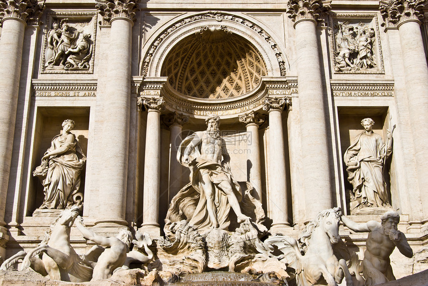 丰塔纳迪特雷维风格雕像旅行喷泉大理石纪念碑地标建筑雕塑海王星图片