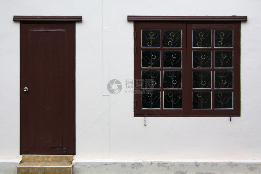 家门打开木头想像力财产房子世界出口自由窗户住宅锁孔图片