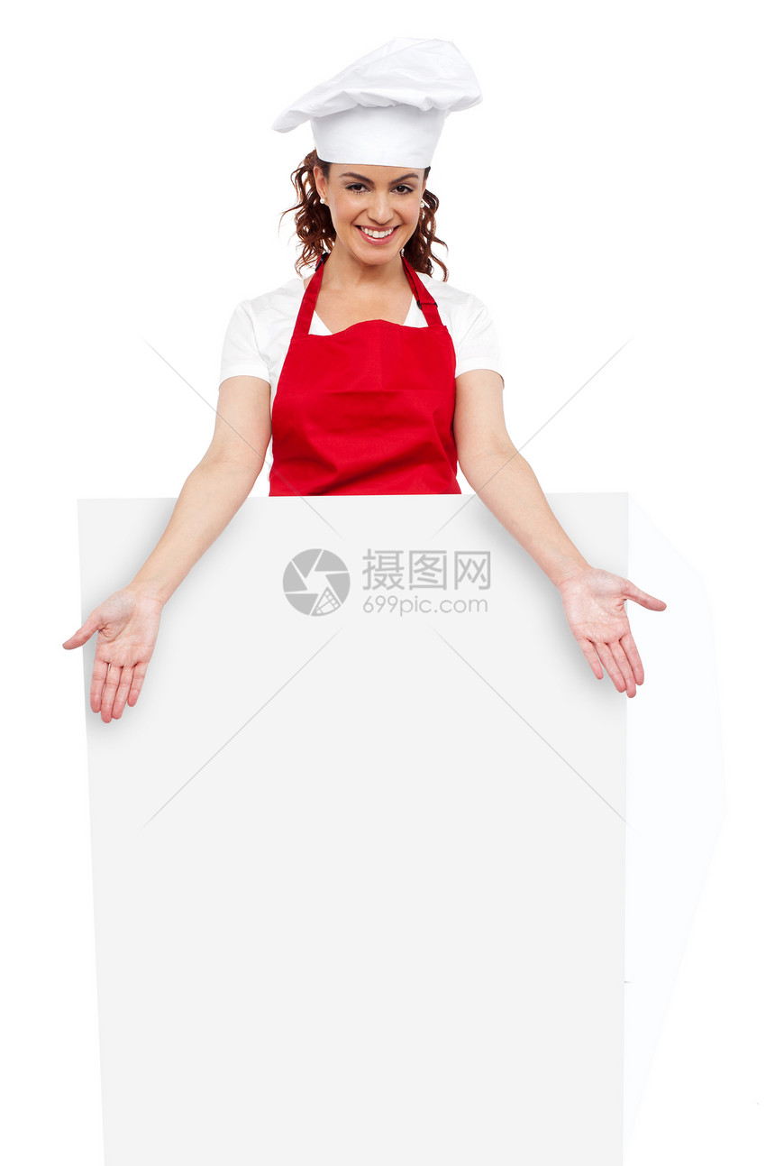 女厨师在空白白广告牌后装扮围裙职业倾斜成人女性食物食谱服务厨房餐饮图片