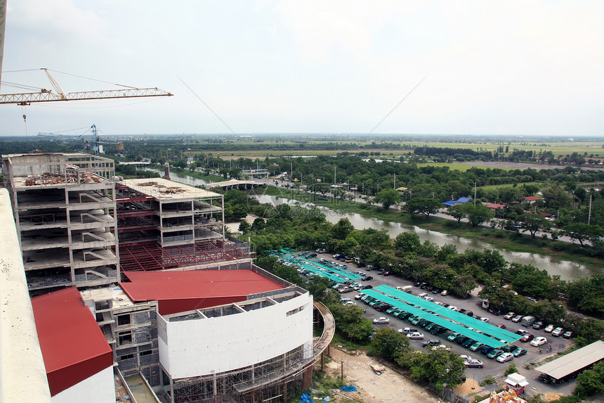 建筑物建造住宅天空起重机办公室蓝色商业工作金属玻璃城市图片