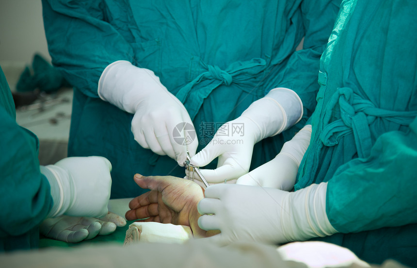 矫形外科专家工人检查药房治疗手术仪器卫生衣服职业图片