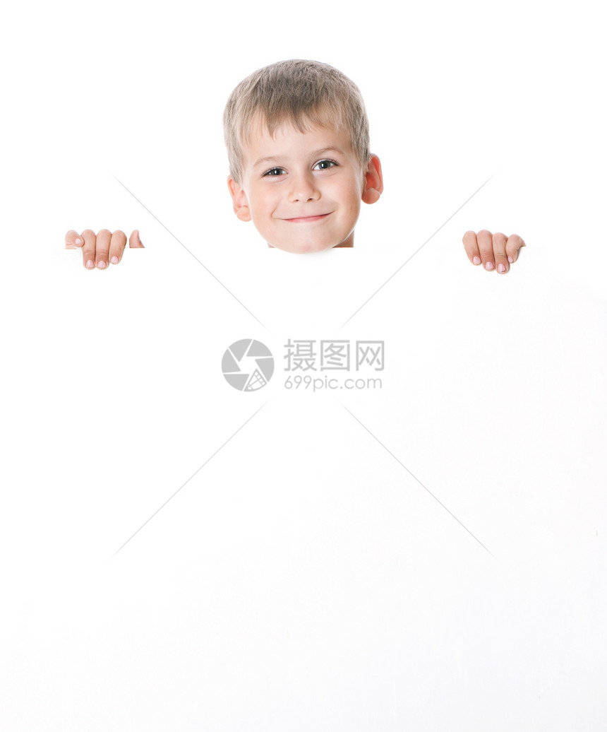 男孩拿着横幅友谊水平快乐手臂手指孩子推介会广告牌边缘教育图片