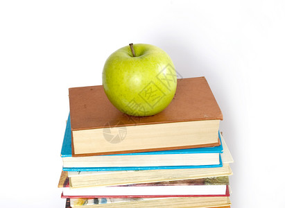 书本生产绿色生活教育图书水果学校白色背景图片