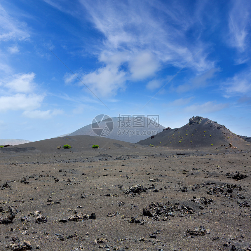 火灾山火山熔岩火山晴天孤独旅行自然岩石假期天空岛屿土地图片