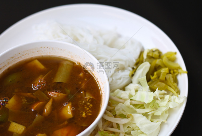 泰国面条美食食物线条草本植物餐厅盘子蔬菜图片