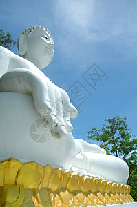 佛祖大佛像天空宗教雕像艺术雕塑文化寺庙旅行信仰精神背景图片