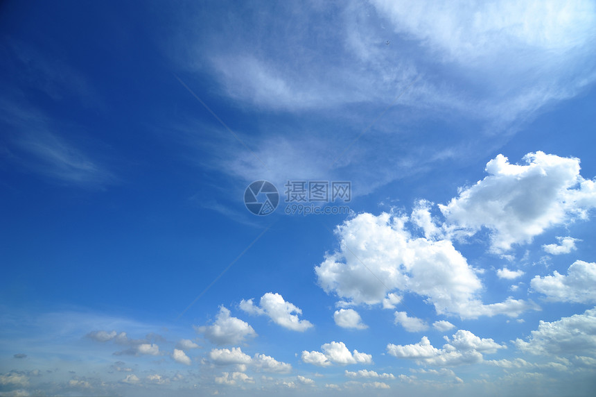 云和云白色风景自由阳光蓝色天空空气图片