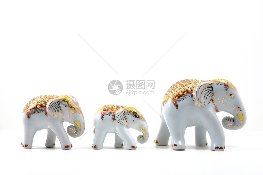 陶瓷大象白色树干黏土动物卡通片玩具红陶雕塑制品图片