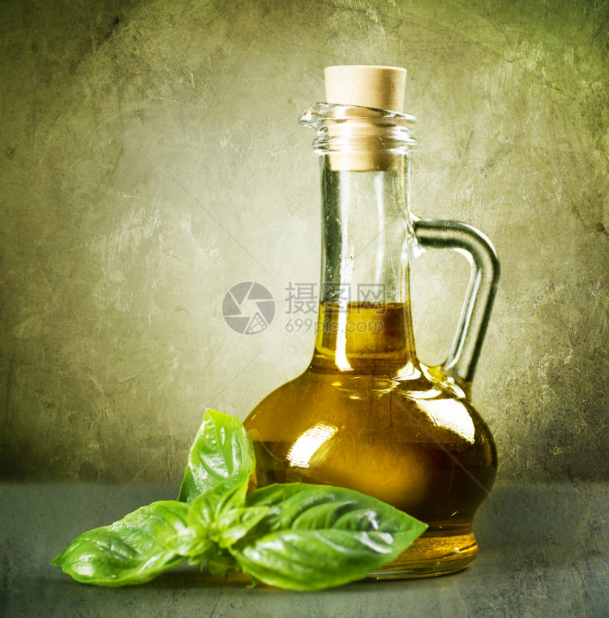 橄榄油 新鲜巴西兰图片