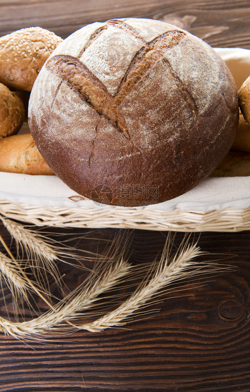 面包面包边框糕点木头谷物篮子早餐面粉边界脆皮食物宏观图片