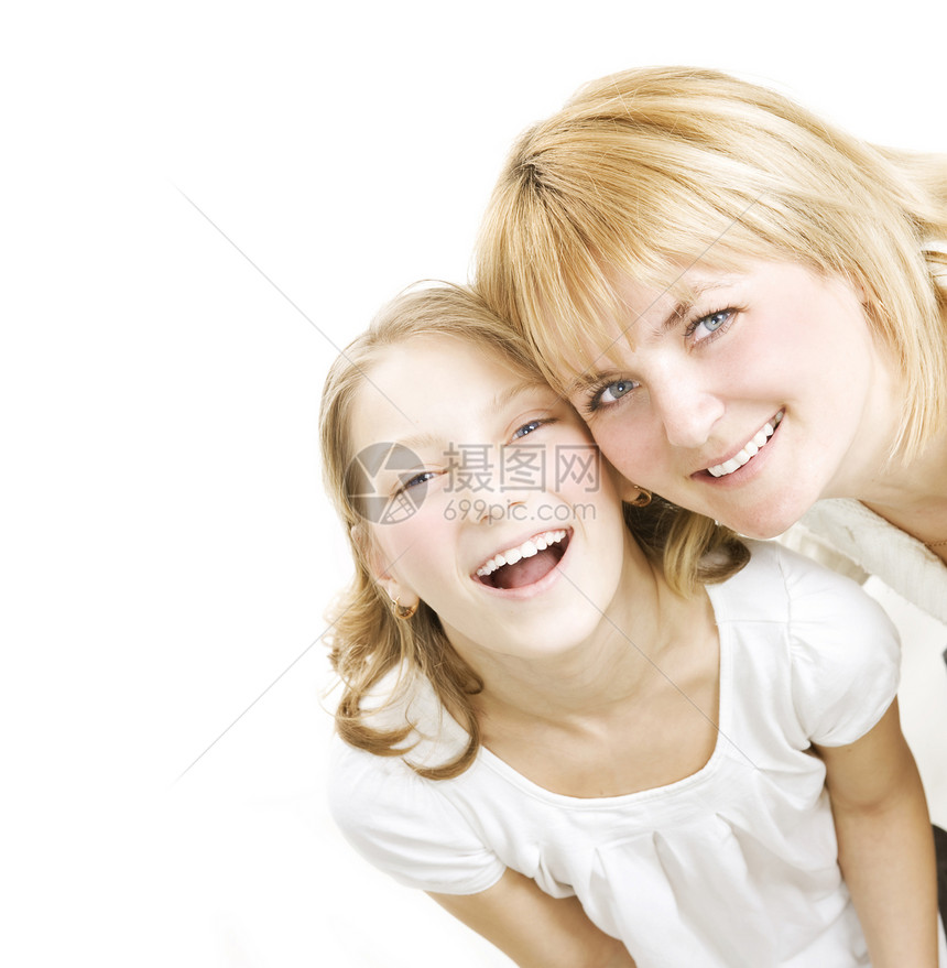 怀着年幼女儿的母亲白过白 幸福家庭图片