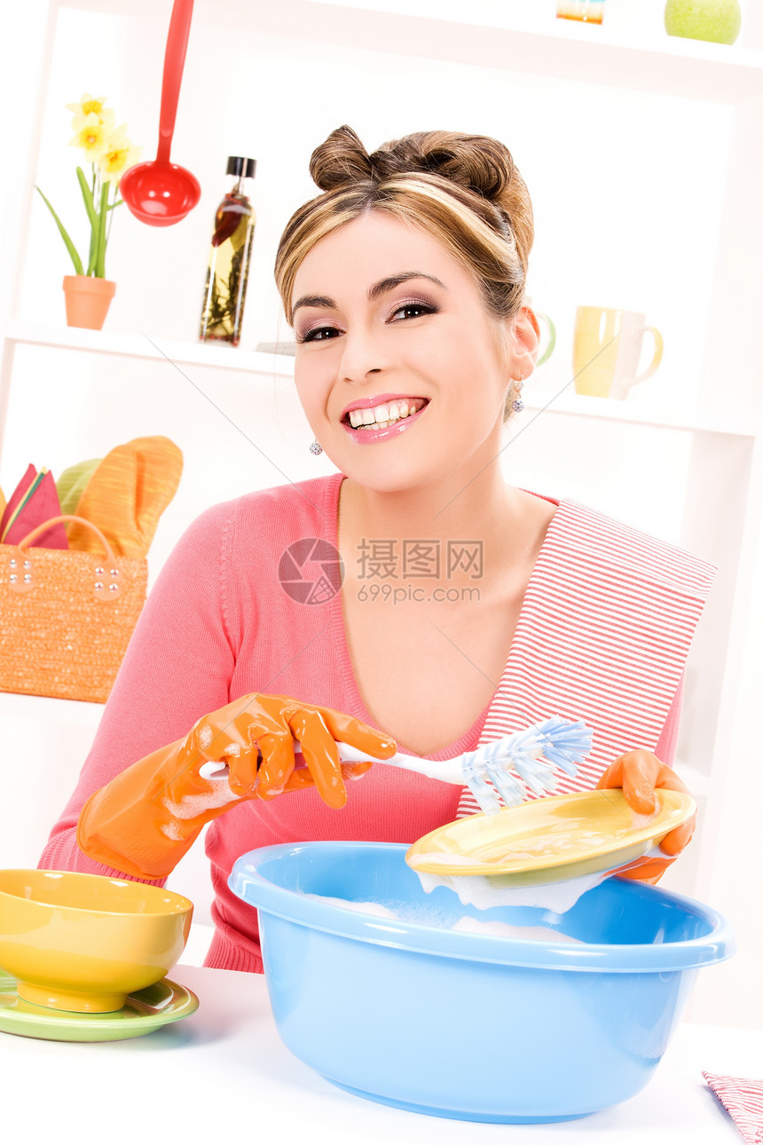 家庭主妇洗碗泡沫女孩厨房橙子手套管家桌子享受妻子橡皮图片