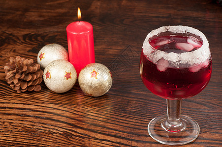 圣诞节拳玻璃静物红色酒精蜡烛水平高清图片