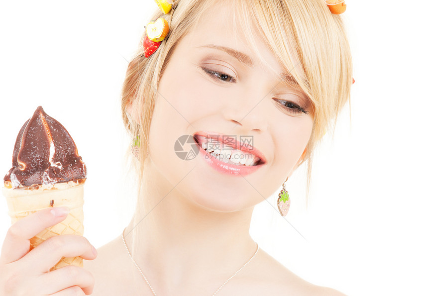 冰淇淋奶油甜点青少年女性巧克力享受晶圆女孩食物金发女郎图片
