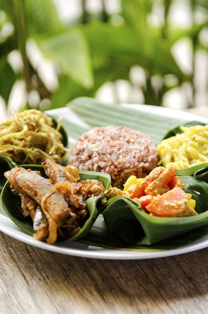 巴厘岛的内地食用食物菜肴美食异国旅行情调图片