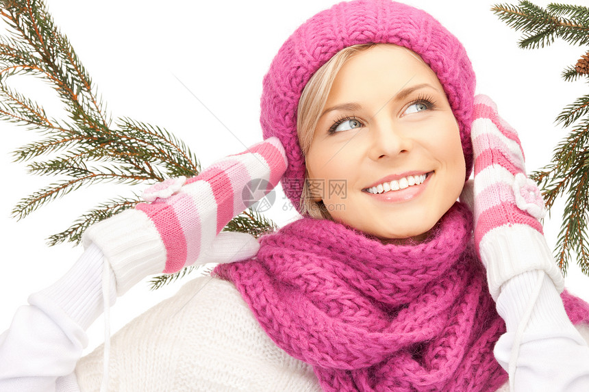 戴冬帽的美女女孩羊毛女性围巾福利棉被微笑幸福帽子衣服图片