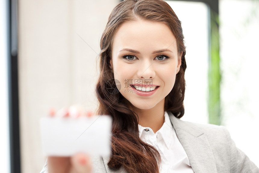 拥有名片的妇女卡片商务空白商业女性白色微笑人士女孩广告图片