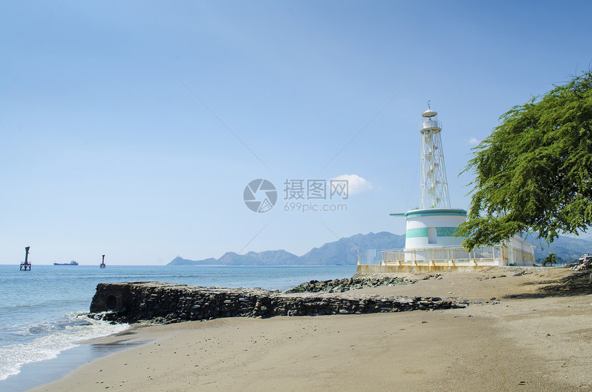 东蒂摩尔的迪利灯塔城市海岸旅行海岸线海滩地标风景殖民灯塔图片