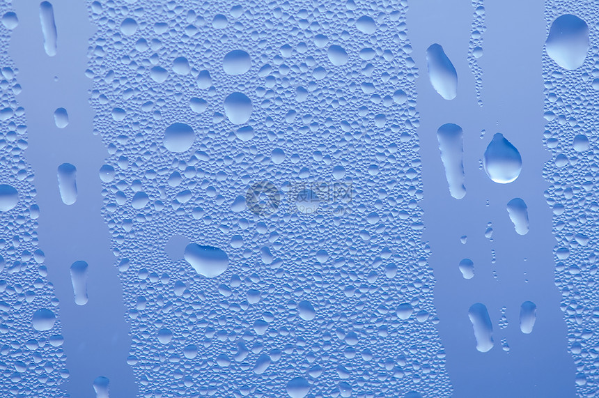 水滴蓝色圆圈珠子湿气气泡茶点雨滴气象空气天气图片