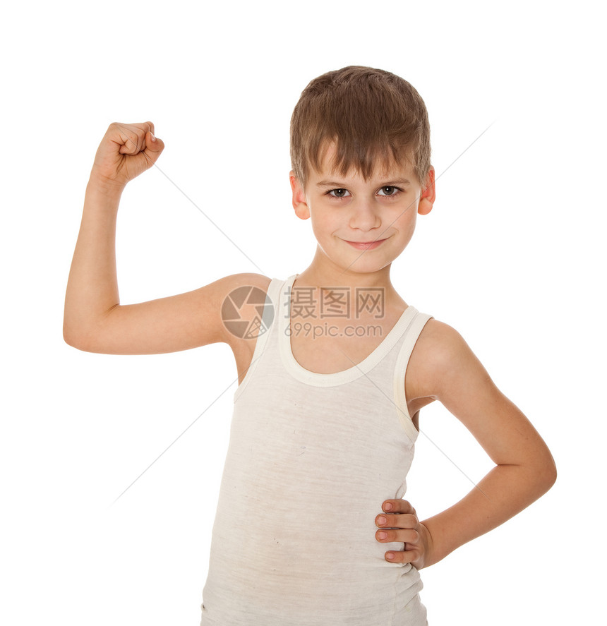男孩露出他的肌肉男性休闲竞赛自由健康头发活动白色孩子行动图片