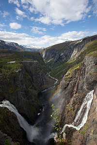 哈当厄尔大桥挪威的河流和瀑布游客旅游风景山脉荒野树木天空峡湾目的地文化背景