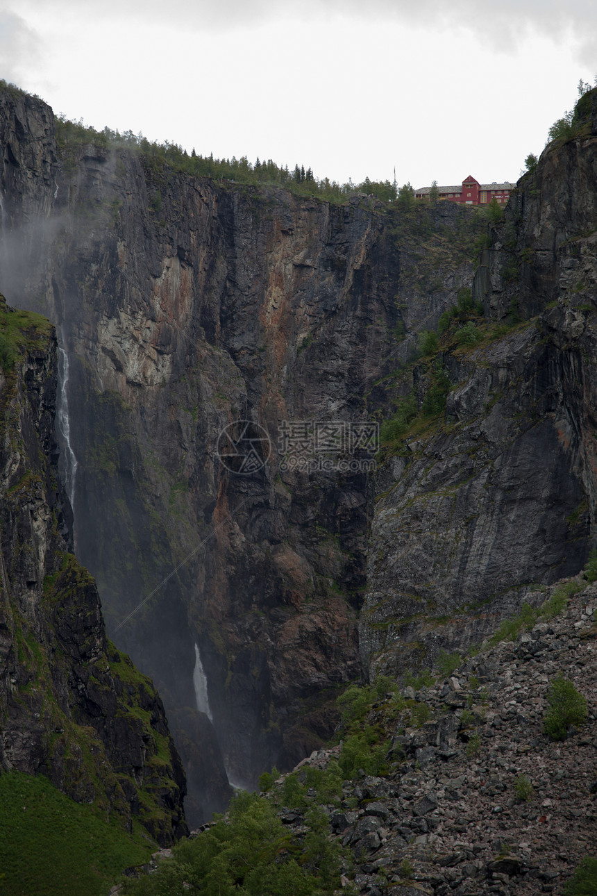 挪威的河流和瀑布风景天空游客目的地文化树木荒野旅游峡湾山脉图片