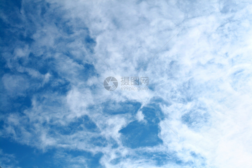 蓝蓝天空季节阴霾晴天阳光云景天蓝色蓝色太阳沉淀云雾图片