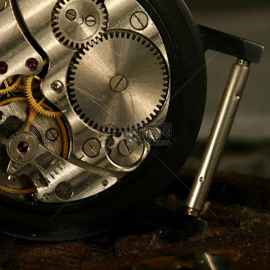 时间装置旋转链轮乐器宏观运动手表金子机器平衡珠宝商图片
