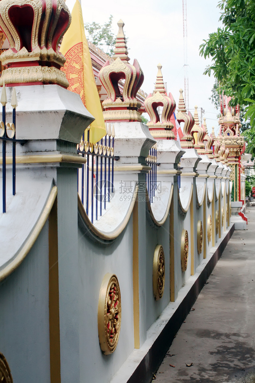 寺庙佛教徒金子手工旅游建筑风格装饰品历史宗教旅行图片
